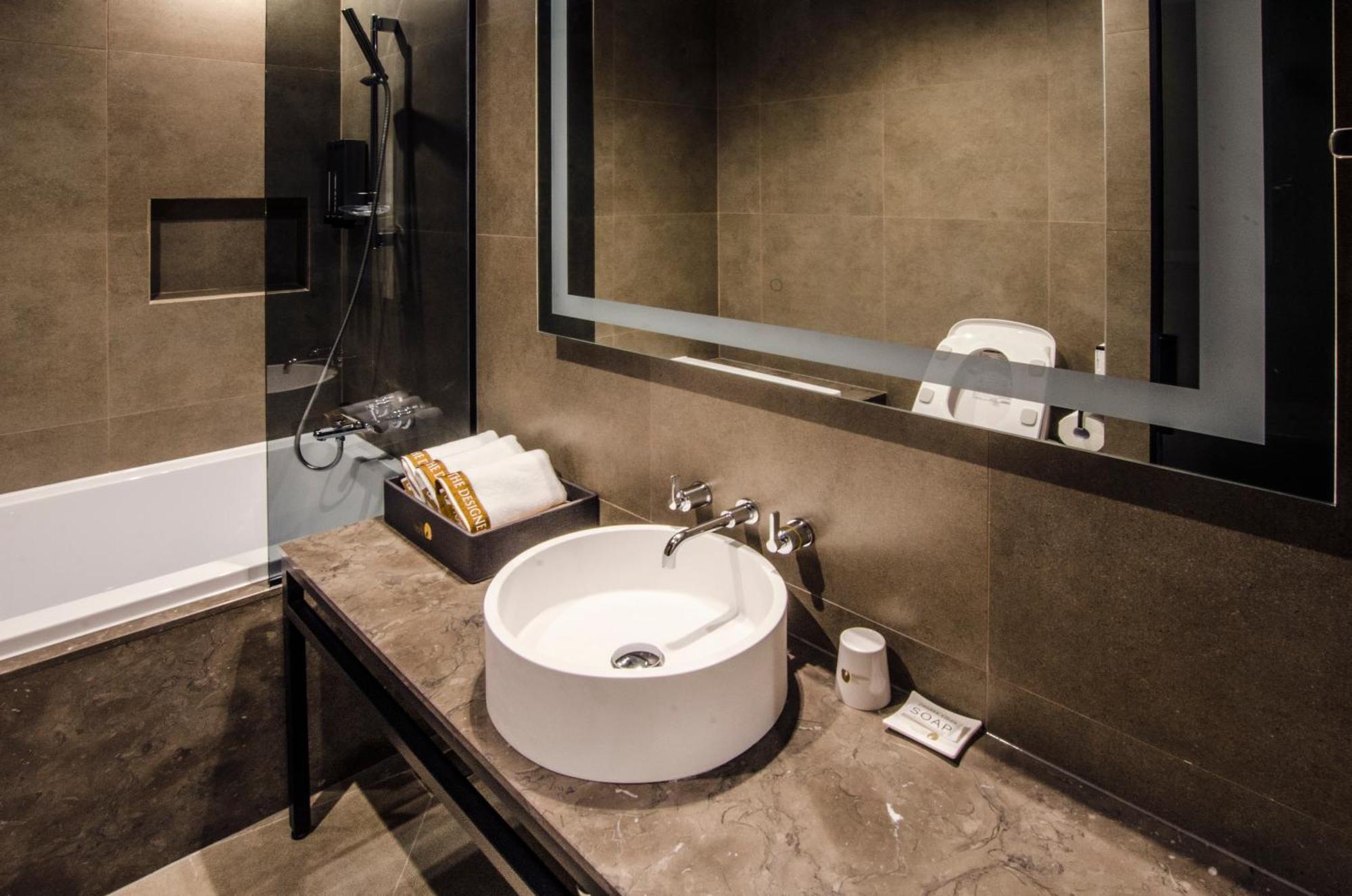 Hotel The Designers Premier Kondae Seoul Exterior photo