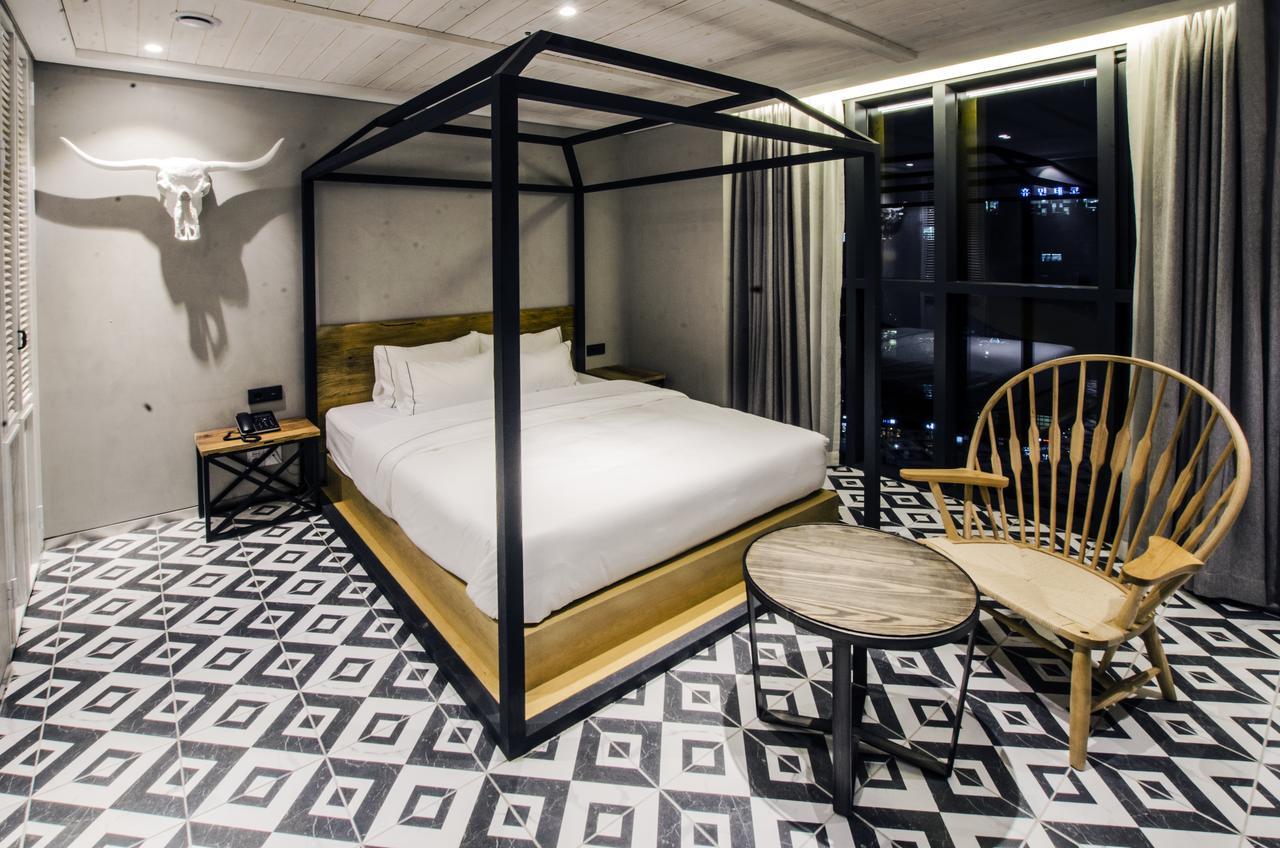 Hotel The Designers Premier Kondae Seoul Exterior photo